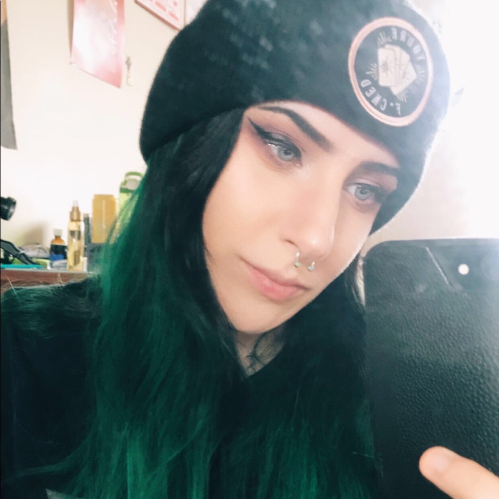 Meet your Posher, Salynn